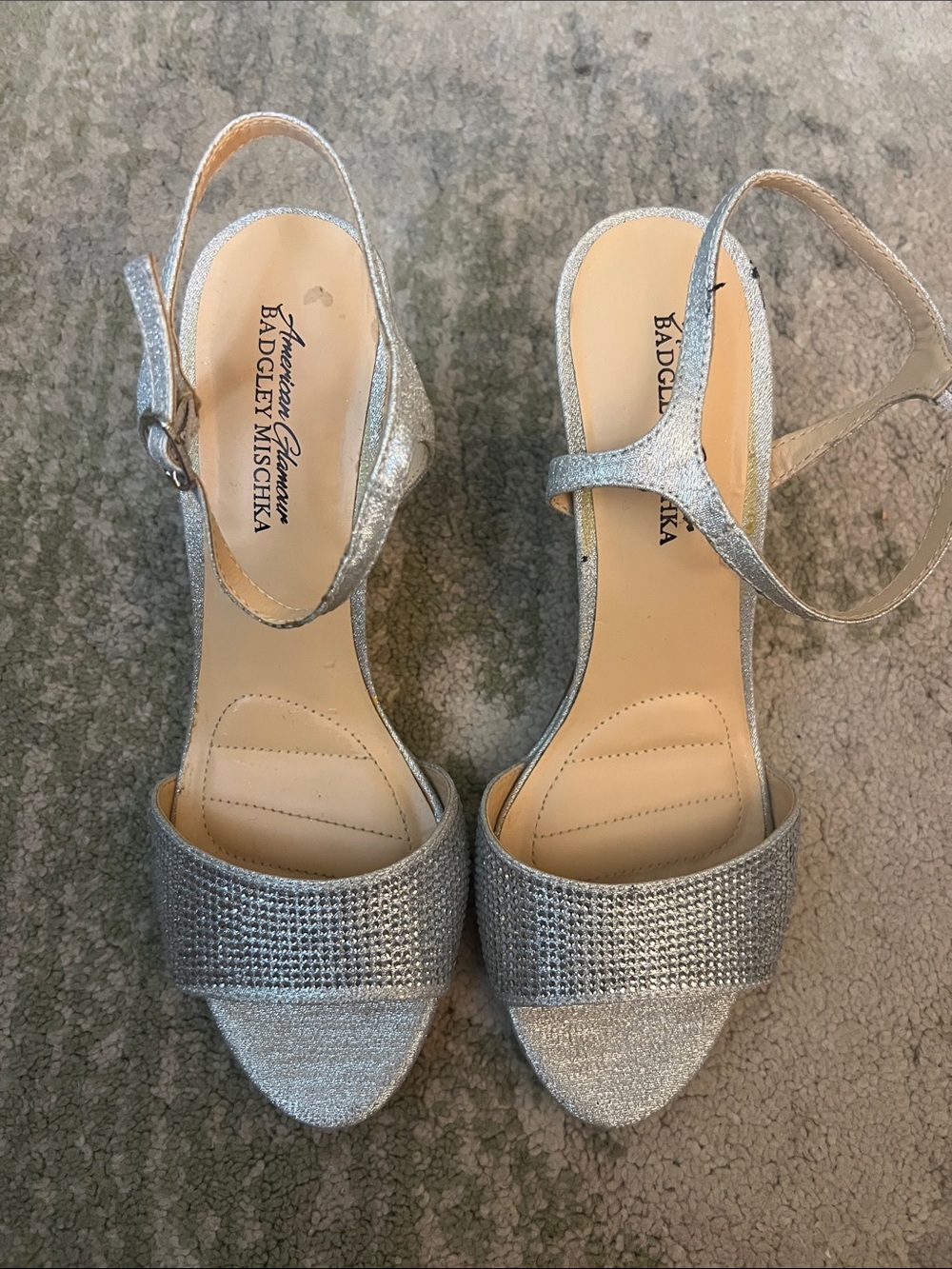 Badgley Mischka Silver Glitter Open-Toe Slingback Sandals 8.5 W worn once